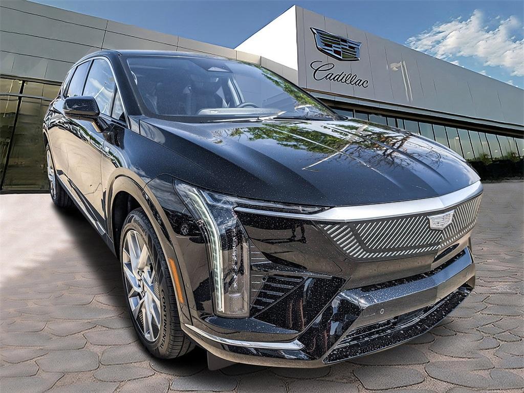 new 2025 Cadillac OPTIQ car, priced at $55,089