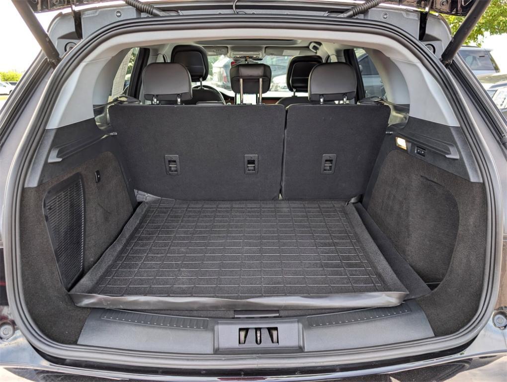 used 2022 Lincoln Corsair car, priced at $27,500
