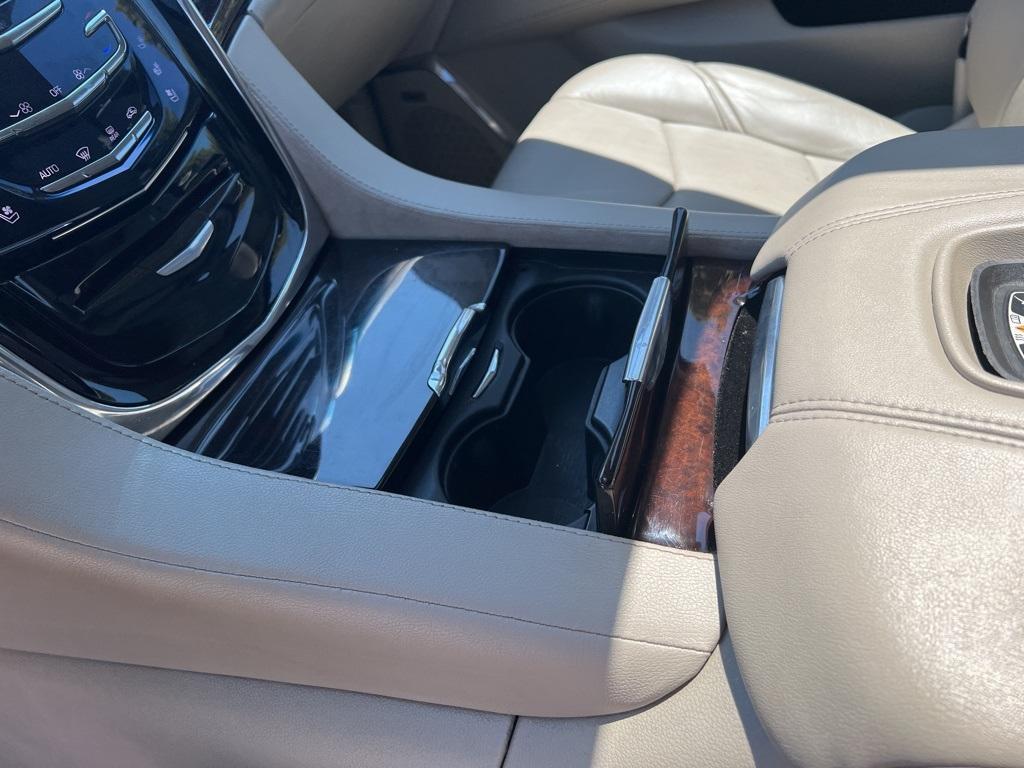 used 2015 Cadillac Escalade car, priced at $25,500