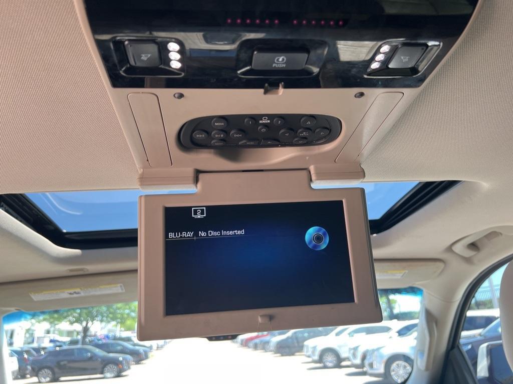 used 2015 Cadillac Escalade car, priced at $25,500