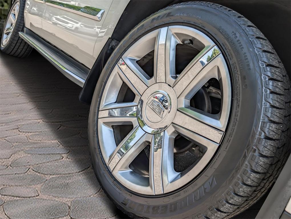 used 2015 Cadillac Escalade car, priced at $25,000