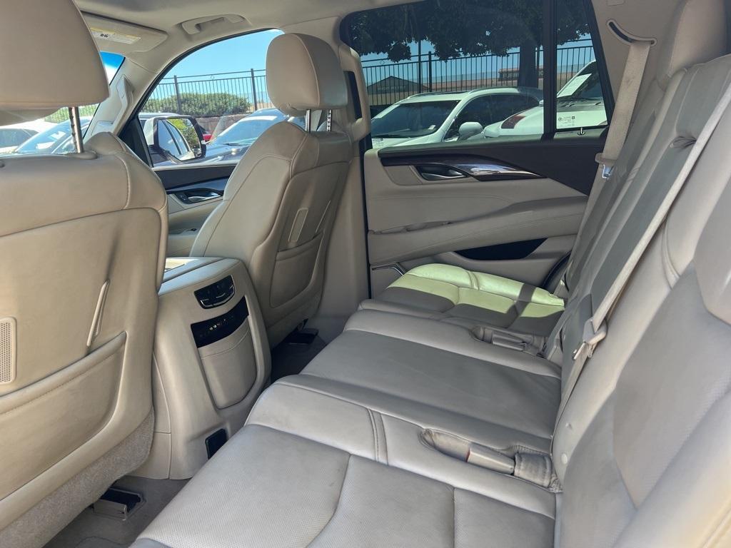 used 2015 Cadillac Escalade car, priced at $25,500