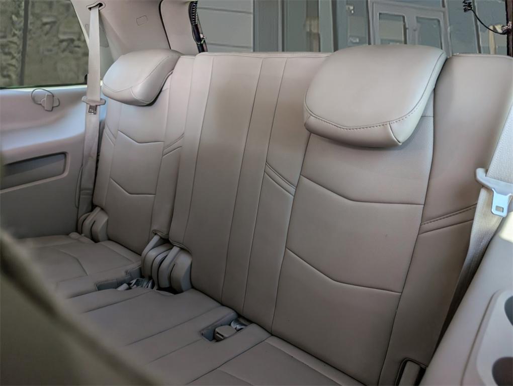 used 2015 Cadillac Escalade car, priced at $25,000
