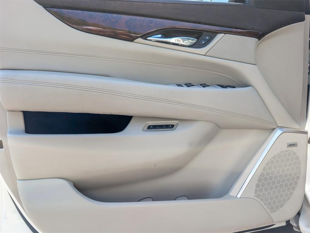 used 2015 Cadillac Escalade car, priced at $25,000