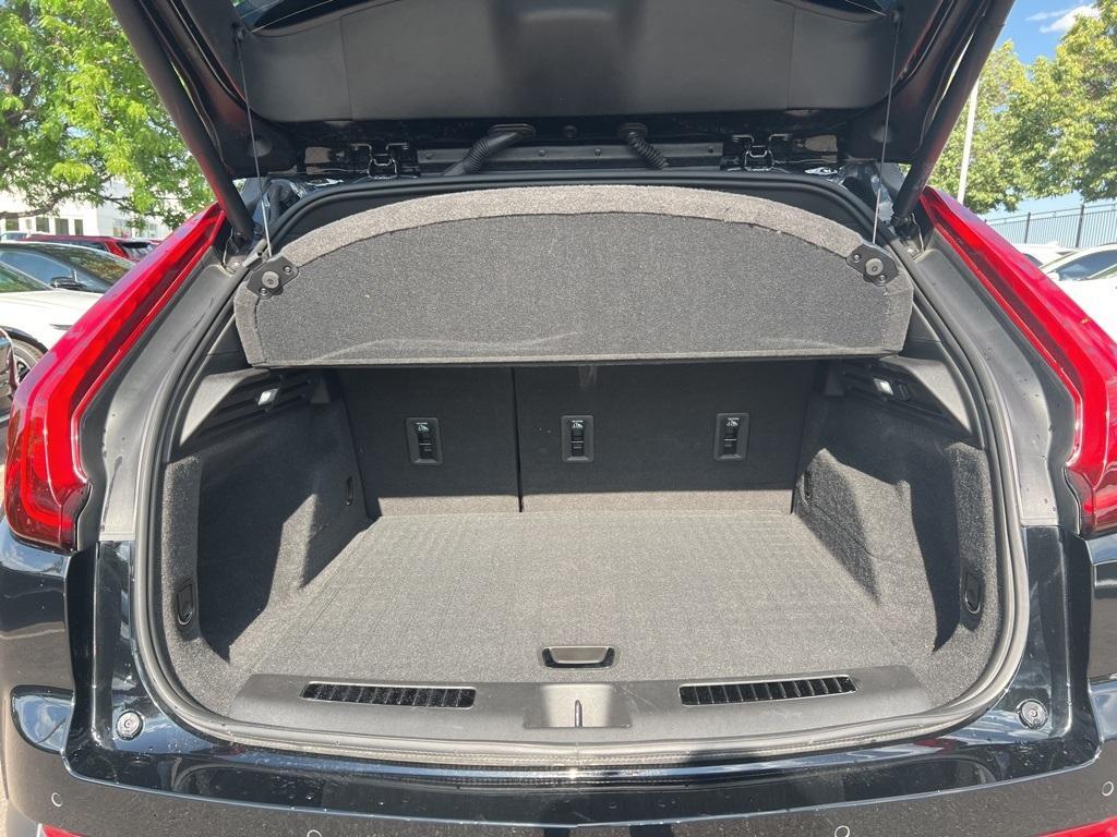 used 2021 Cadillac XT4 car, priced at $32,000