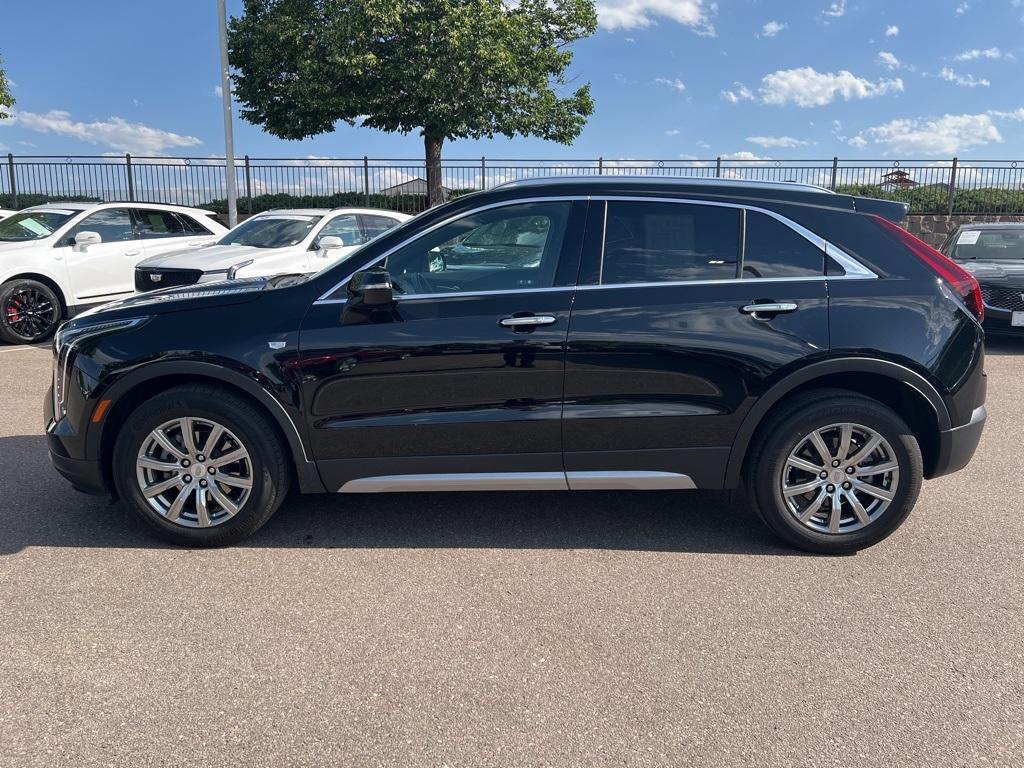 used 2021 Cadillac XT4 car, priced at $32,000