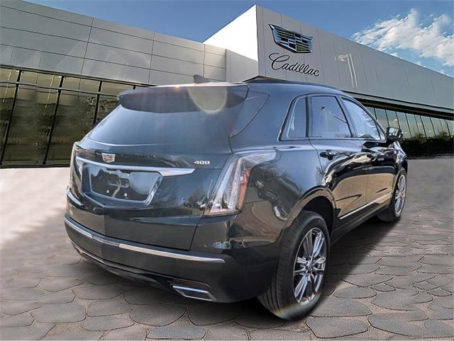 new 2025 Cadillac XT5 car, priced at $65,639