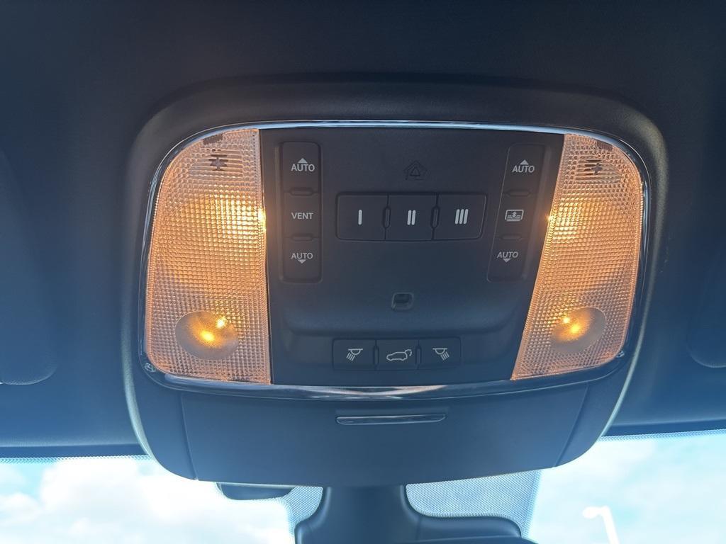 used 2019 Jeep Grand Cherokee car, priced at $30,500