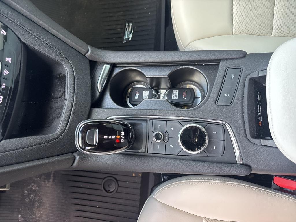 used 2022 Cadillac XT5 car, priced at $42,500