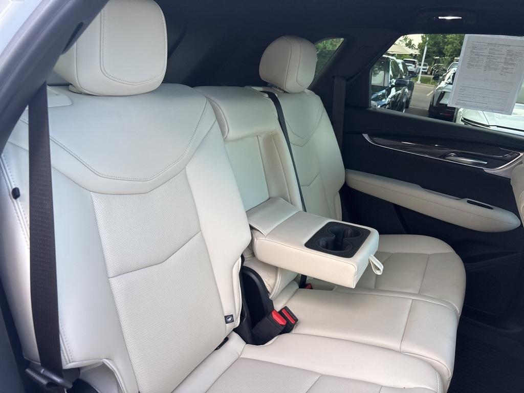 used 2022 Cadillac XT5 car, priced at $42,500