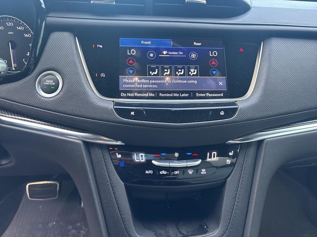 used 2022 Cadillac XT5 car, priced at $42,500