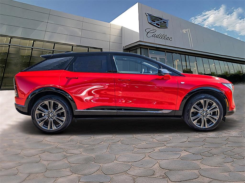 new 2025 Cadillac OPTIQ car, priced at $61,294