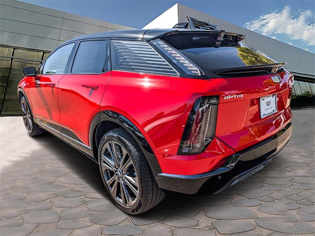 new 2025 Cadillac OPTIQ car, priced at $61,294