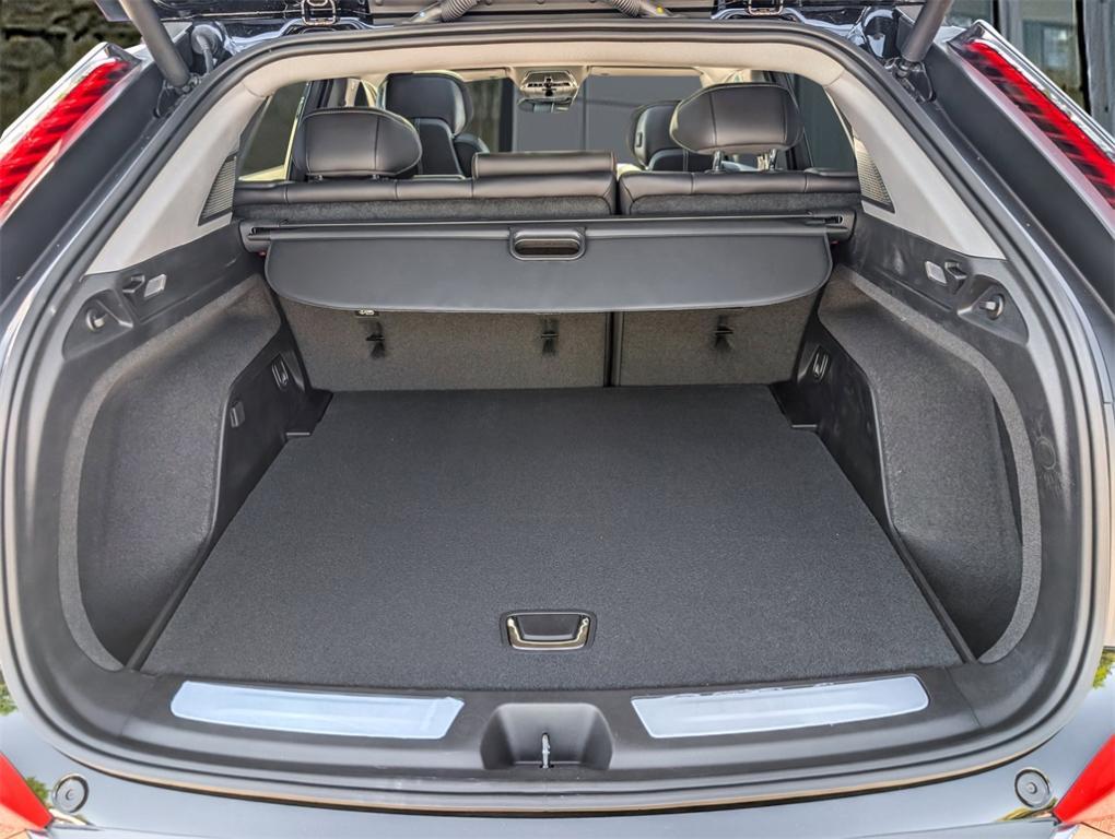 new 2025 Cadillac OPTIQ car, priced at $61,294