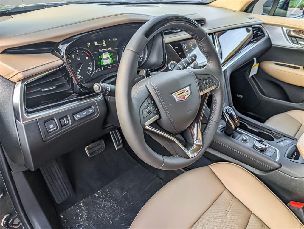 new 2025 Cadillac XT6 car, priced at $77,992