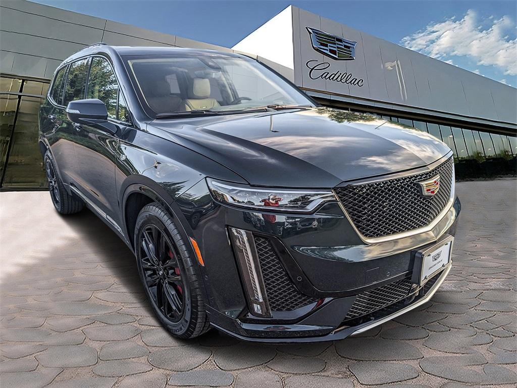 new 2025 Cadillac XT6 car, priced at $77,992