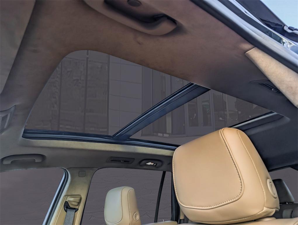 new 2025 Cadillac XT6 car, priced at $77,992