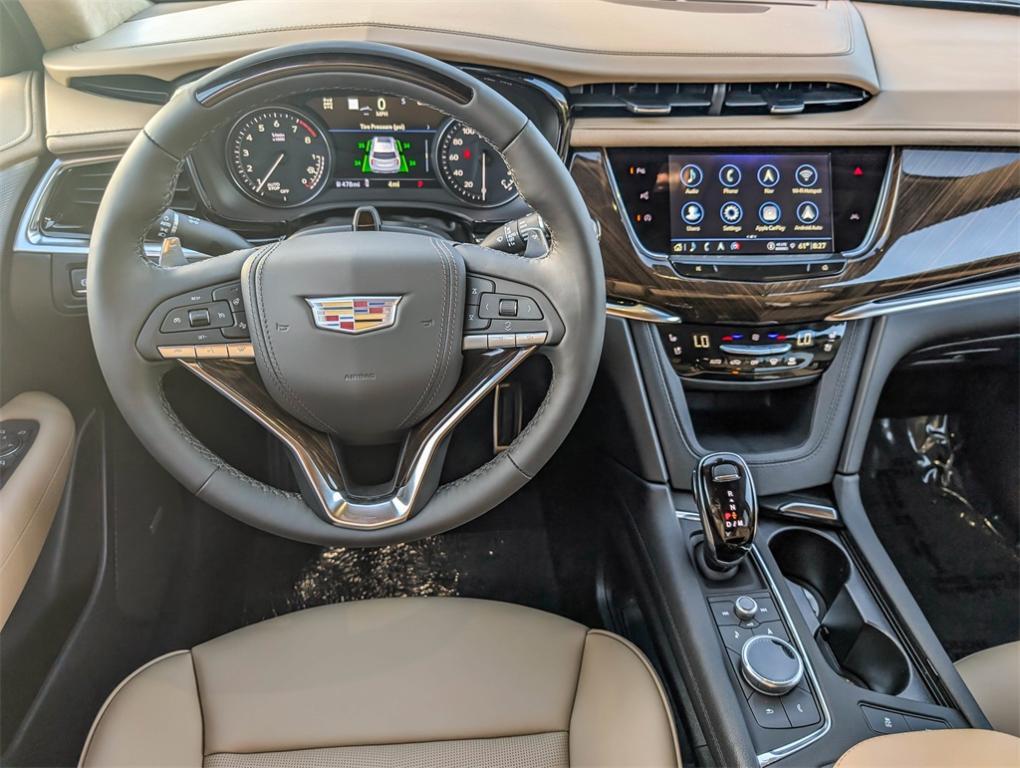 new 2025 Cadillac XT6 car, priced at $77,992