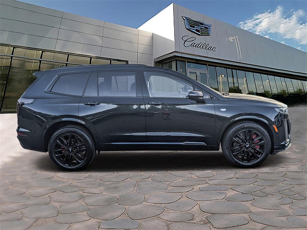 new 2025 Cadillac XT6 car, priced at $77,992