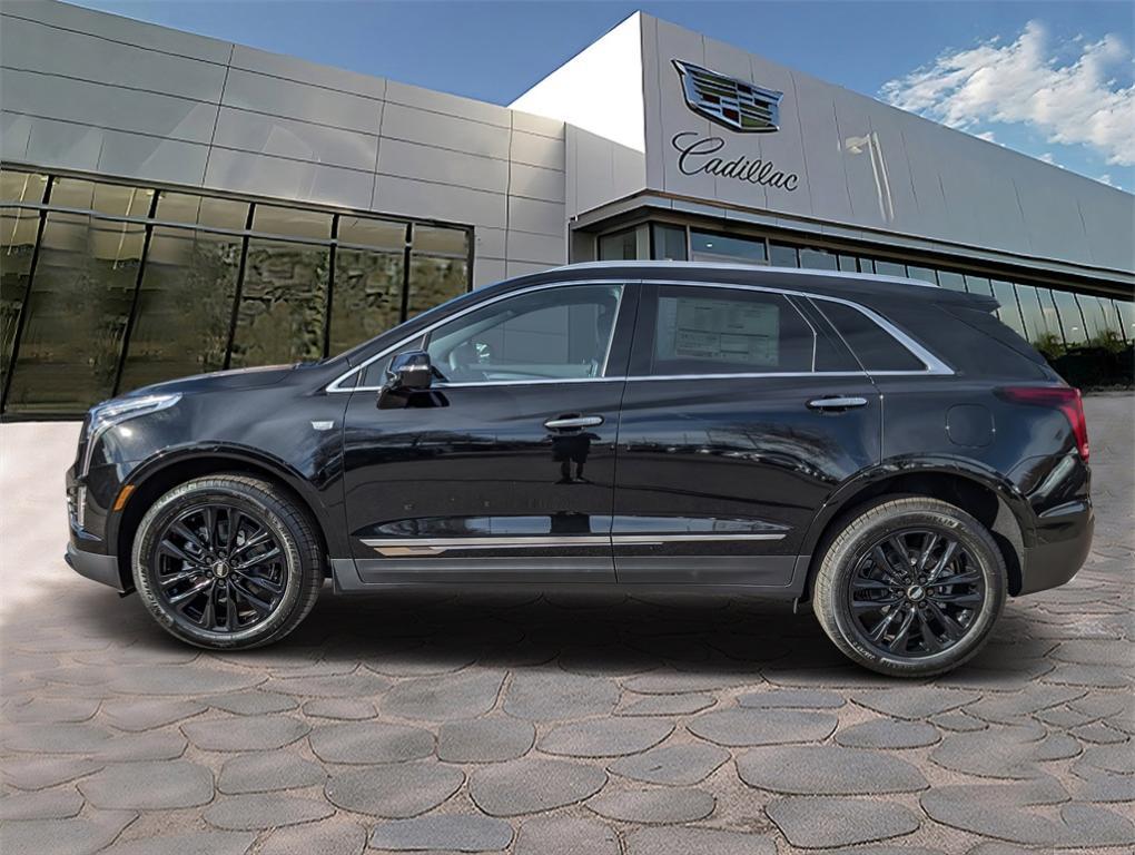 new 2026 Cadillac XT5 car, priced at $50,114