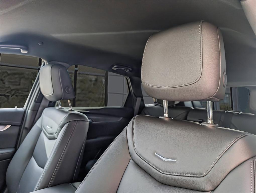 new 2026 Cadillac XT5 car, priced at $50,114