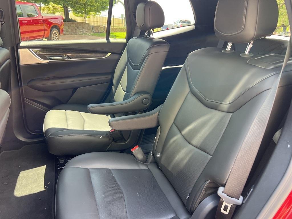 used 2021 Cadillac XT6 car, priced at $40,000