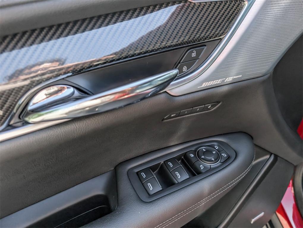 used 2021 Cadillac XT6 car, priced at $38,500