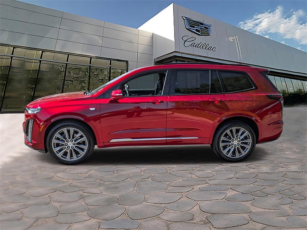 used 2021 Cadillac XT6 car, priced at $38,500