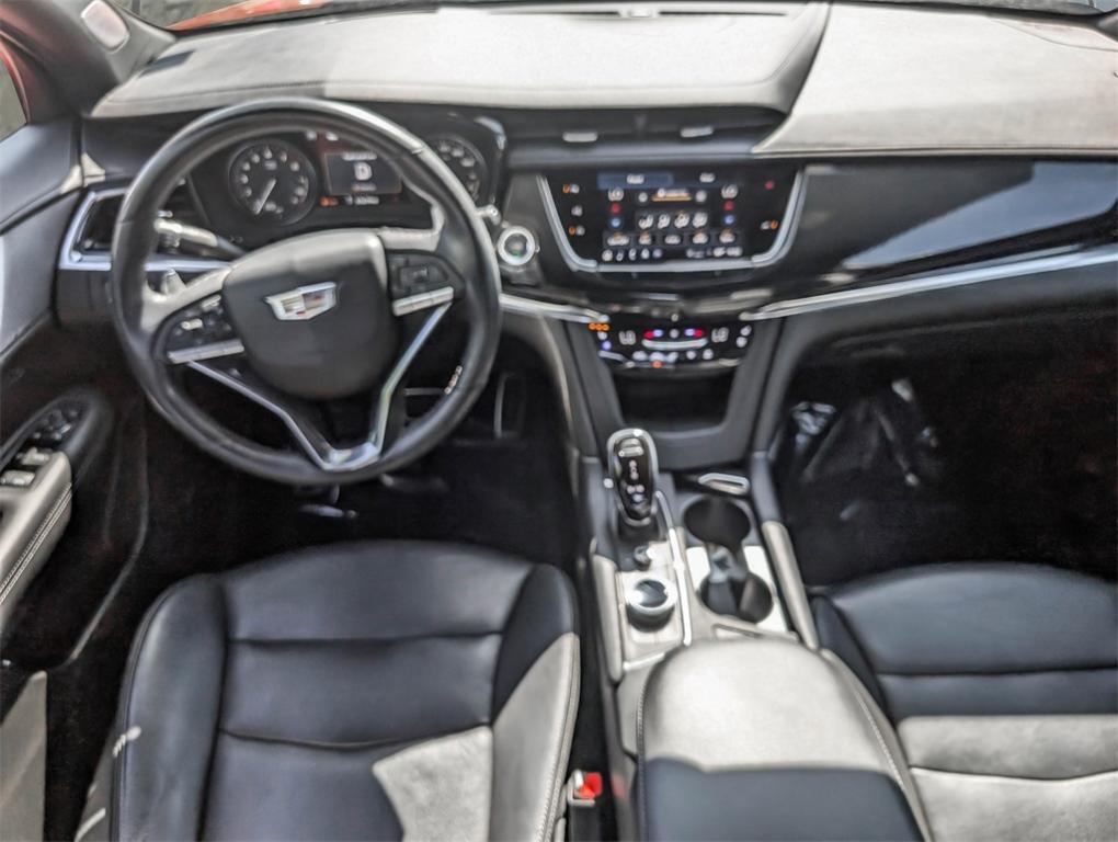 used 2021 Cadillac XT6 car, priced at $38,500