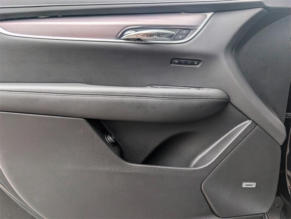 new 2025 Cadillac XT6 car, priced at $51,914