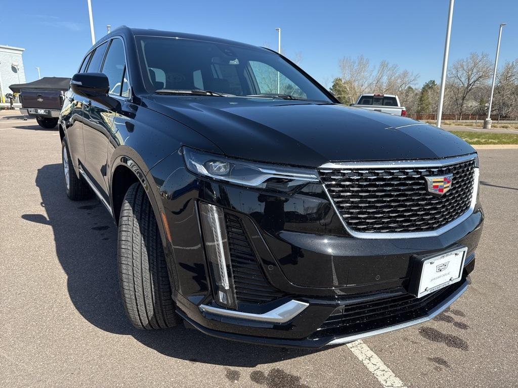 new 2025 Cadillac XT6 car, priced at $51,914