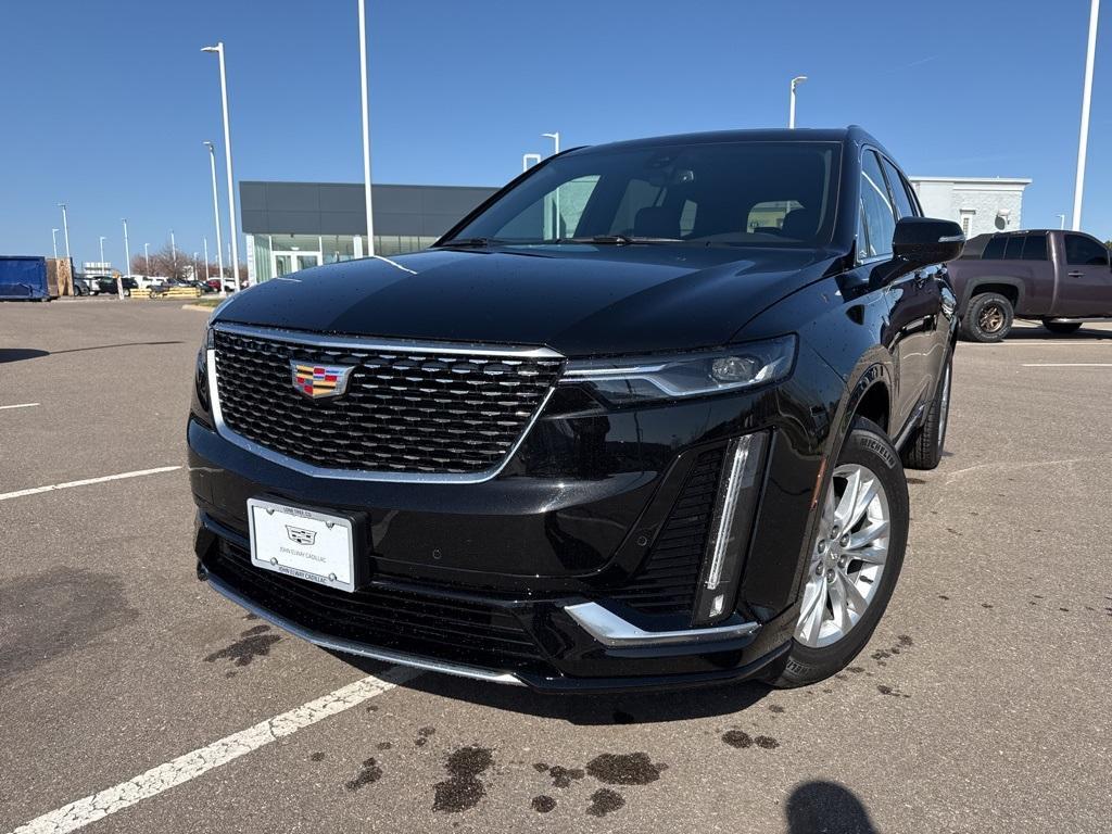 new 2025 Cadillac XT6 car, priced at $51,914