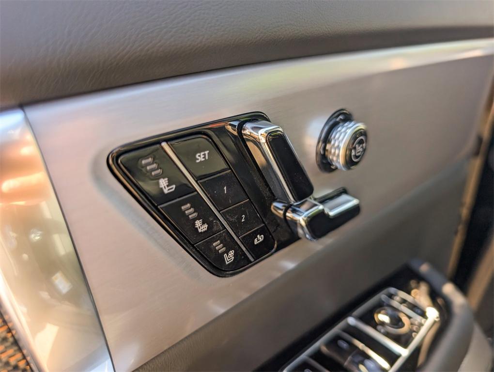 new 2026 Cadillac VISTIQ car, priced at $80,114