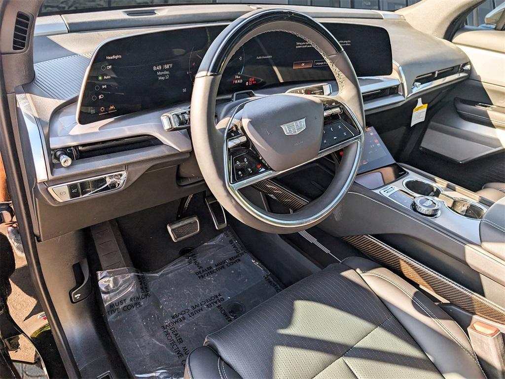 new 2026 Cadillac VISTIQ car, priced at $80,114