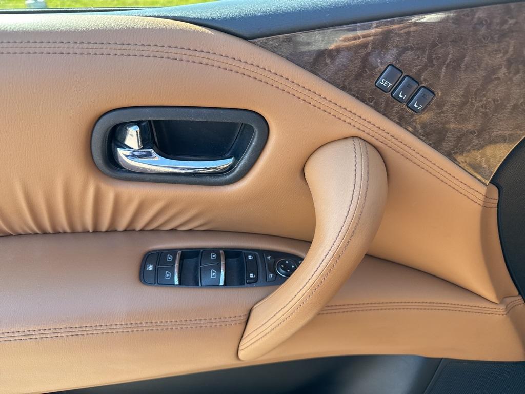 used 2016 INFINITI QX80 car, priced at $20,000