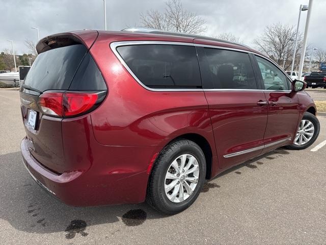 used 2019 Chrysler Pacifica car, priced at $15,500