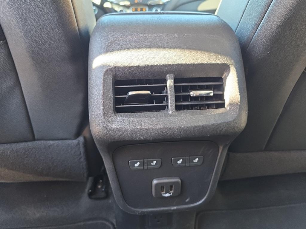 used 2023 Chevrolet Equinox car, priced at $28,000