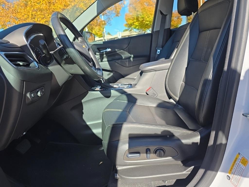 used 2023 Chevrolet Equinox car, priced at $28,000