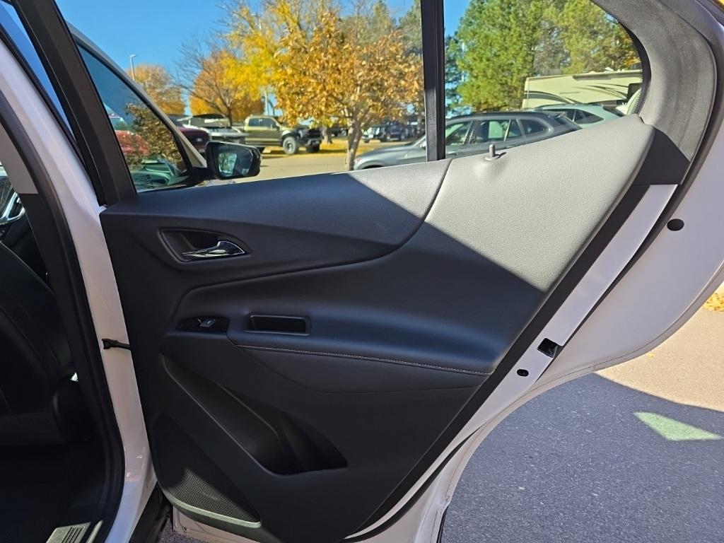 used 2023 Chevrolet Equinox car, priced at $28,000