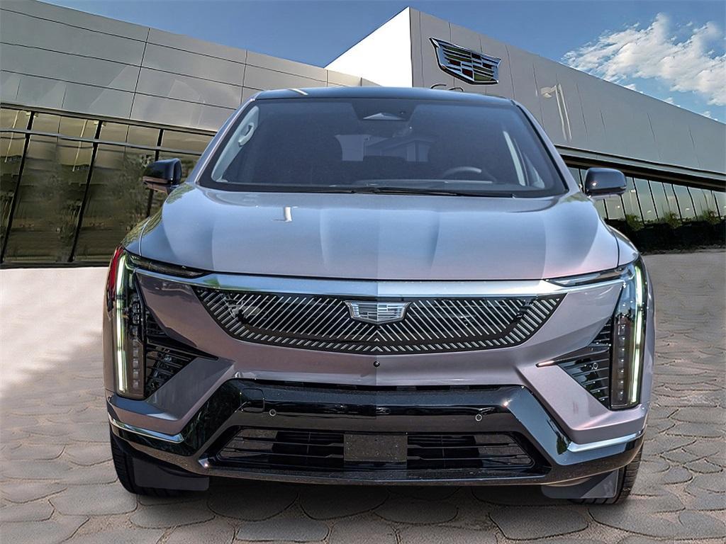 new 2025 Cadillac OPTIQ car, priced at $57,914