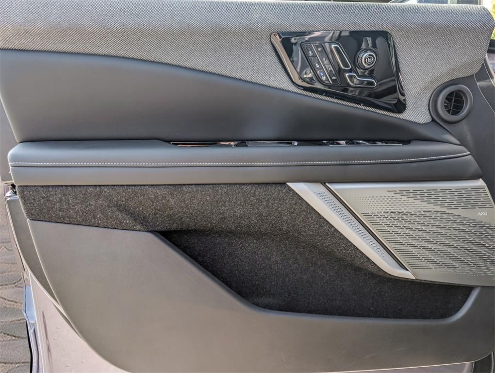 new 2025 Cadillac OPTIQ car, priced at $57,914