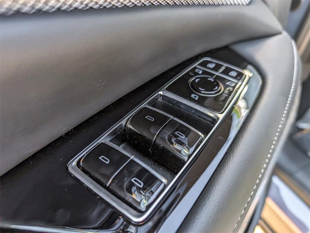 new 2025 Cadillac OPTIQ car, priced at $57,914