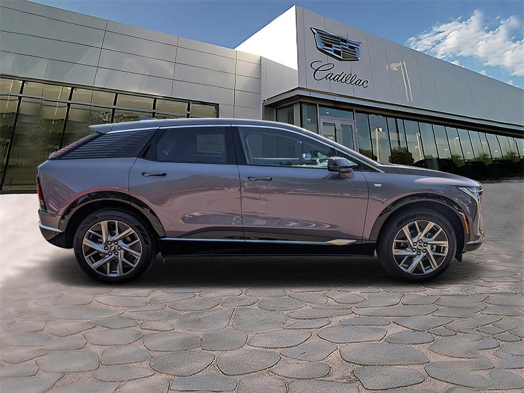 new 2025 Cadillac OPTIQ car, priced at $57,914