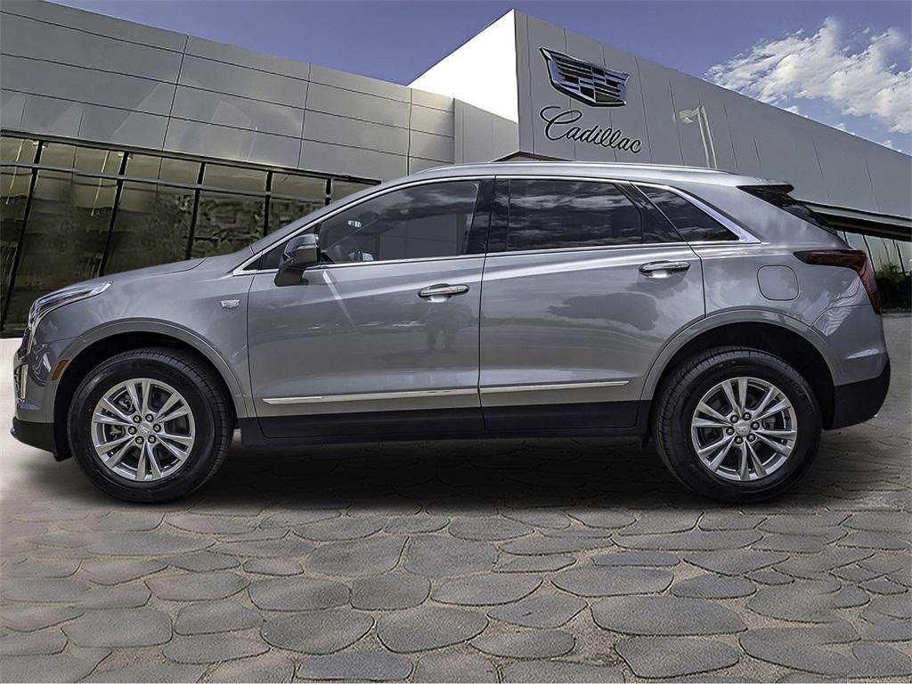new 2025 Cadillac XT5 car, priced at $44,989