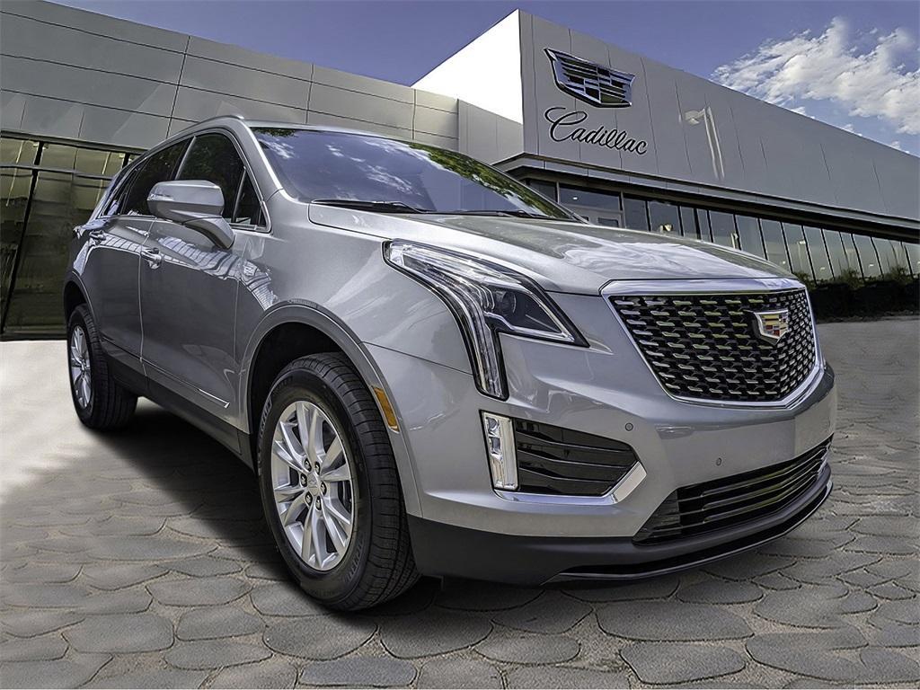 new 2025 Cadillac XT5 car, priced at $44,989