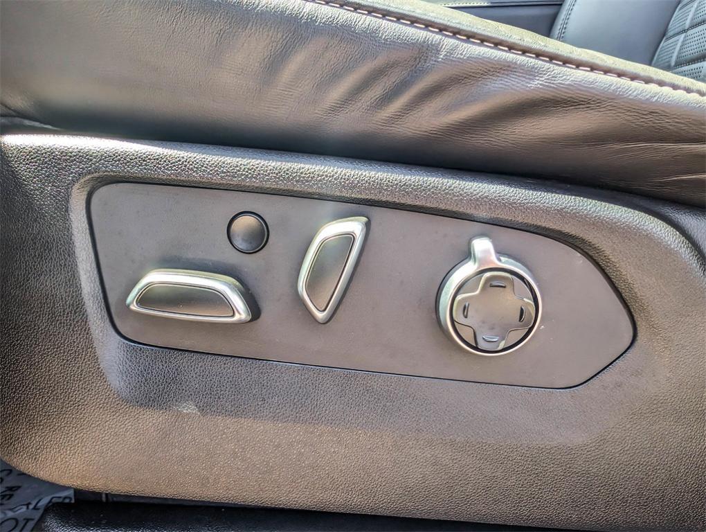 used 2022 Cadillac Escalade ESV car, priced at $80,500