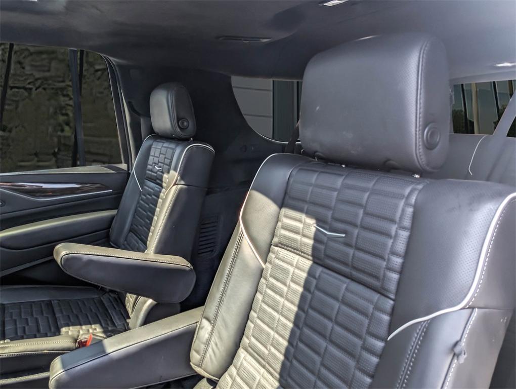 used 2022 Cadillac Escalade ESV car, priced at $80,500