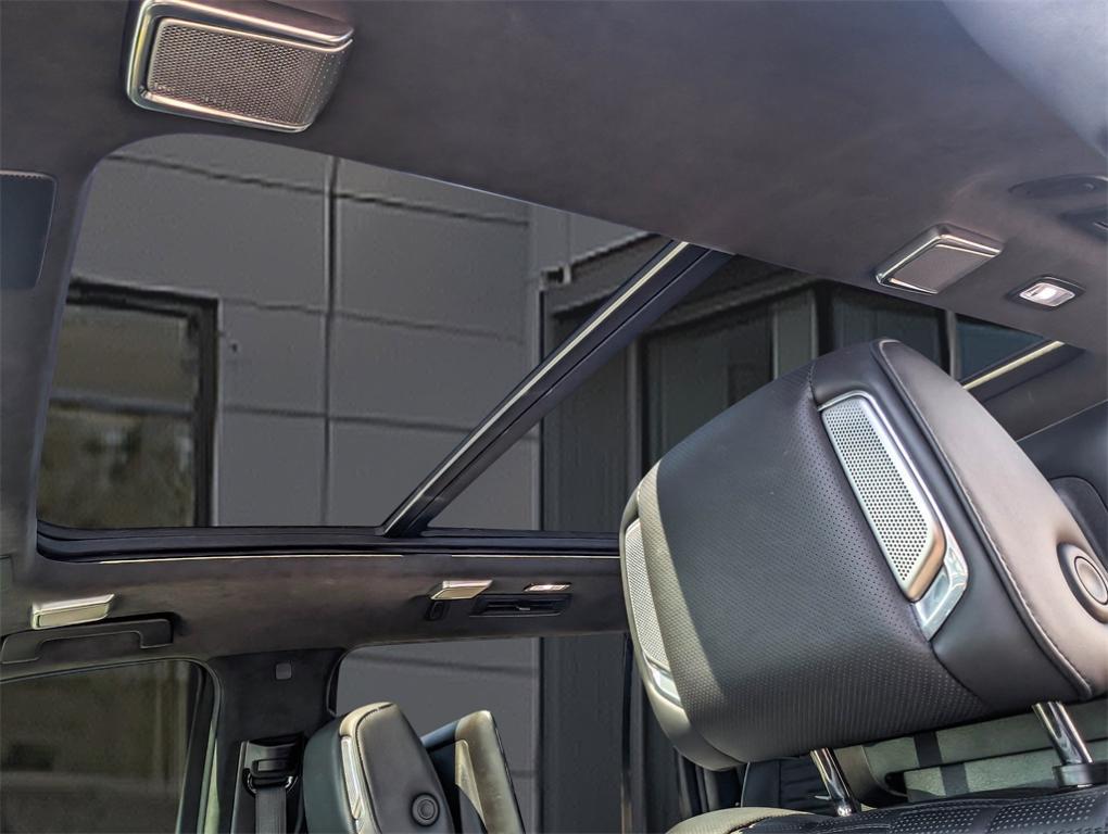 used 2022 Cadillac Escalade ESV car, priced at $80,500
