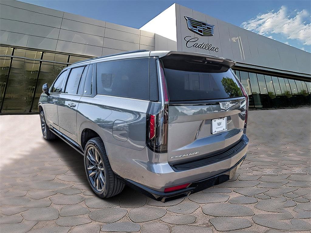 used 2022 Cadillac Escalade ESV car, priced at $80,500