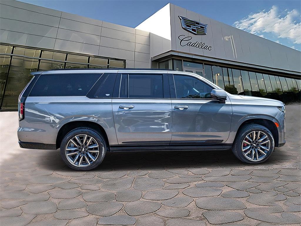 used 2022 Cadillac Escalade ESV car, priced at $80,500